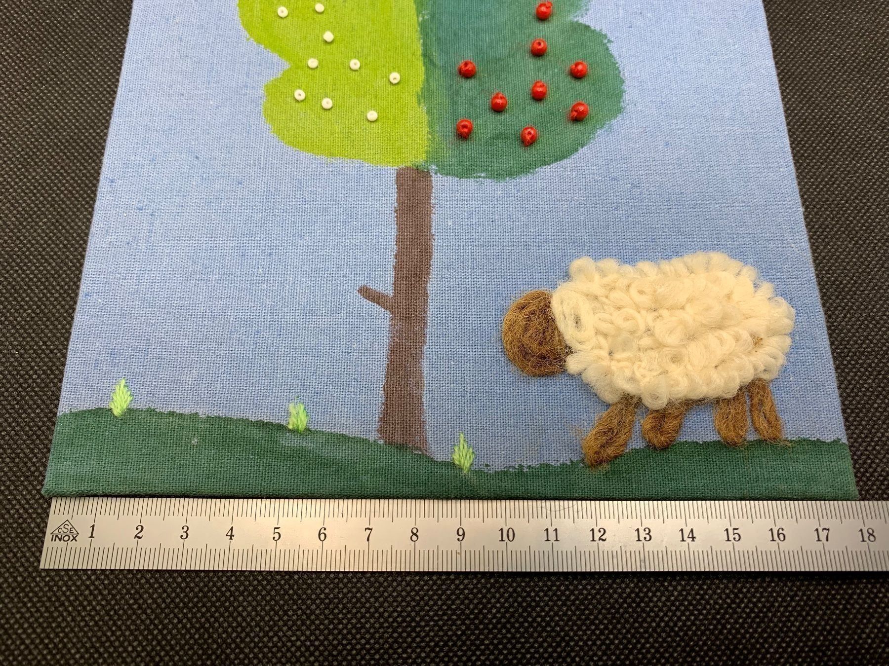 Posters & Illustrations: Bild Schaf und Baum – D'occasion à Eschlikon TG par 1.- 1