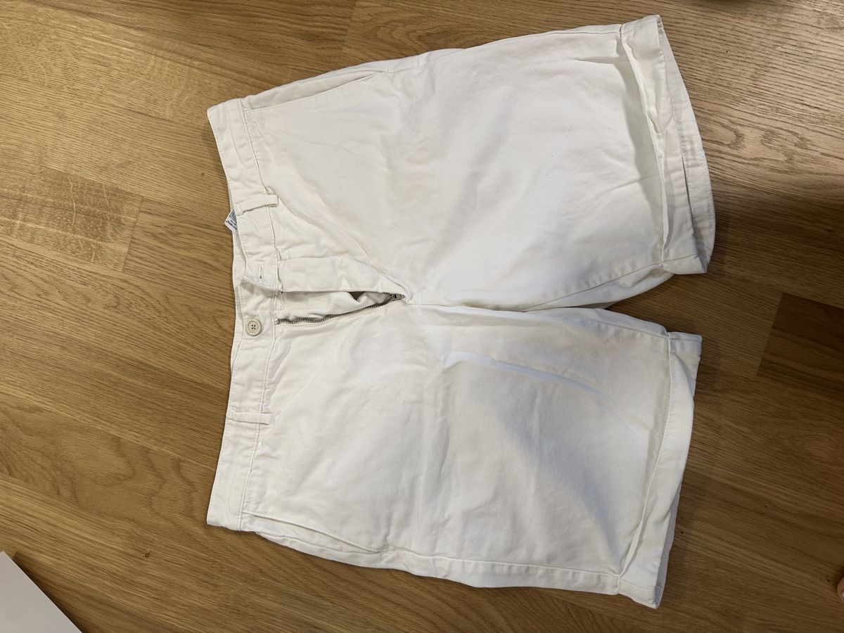 Zara Pantaloni: Zara Shorts, weiss, Grösse M – Usato da Lufingen venduto da ott_r59k