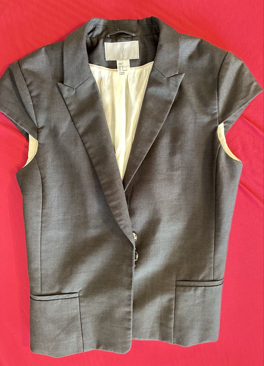 H&M Vestes: H&M short sleeve blazer – D'occasion à Murgenthal par mar_q2yf 3
