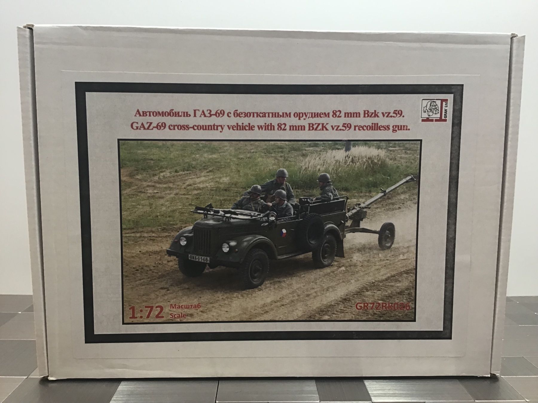 Kit di modellismo & Modellini statici: MODELL ARMY AUTO GAZ-69 1/72 – Usato da Männedorf venduto da Modell-Spezialisten 1