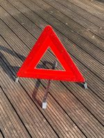 Pannendreieck stabil und gut erhalten (Ausführung Mercedes)