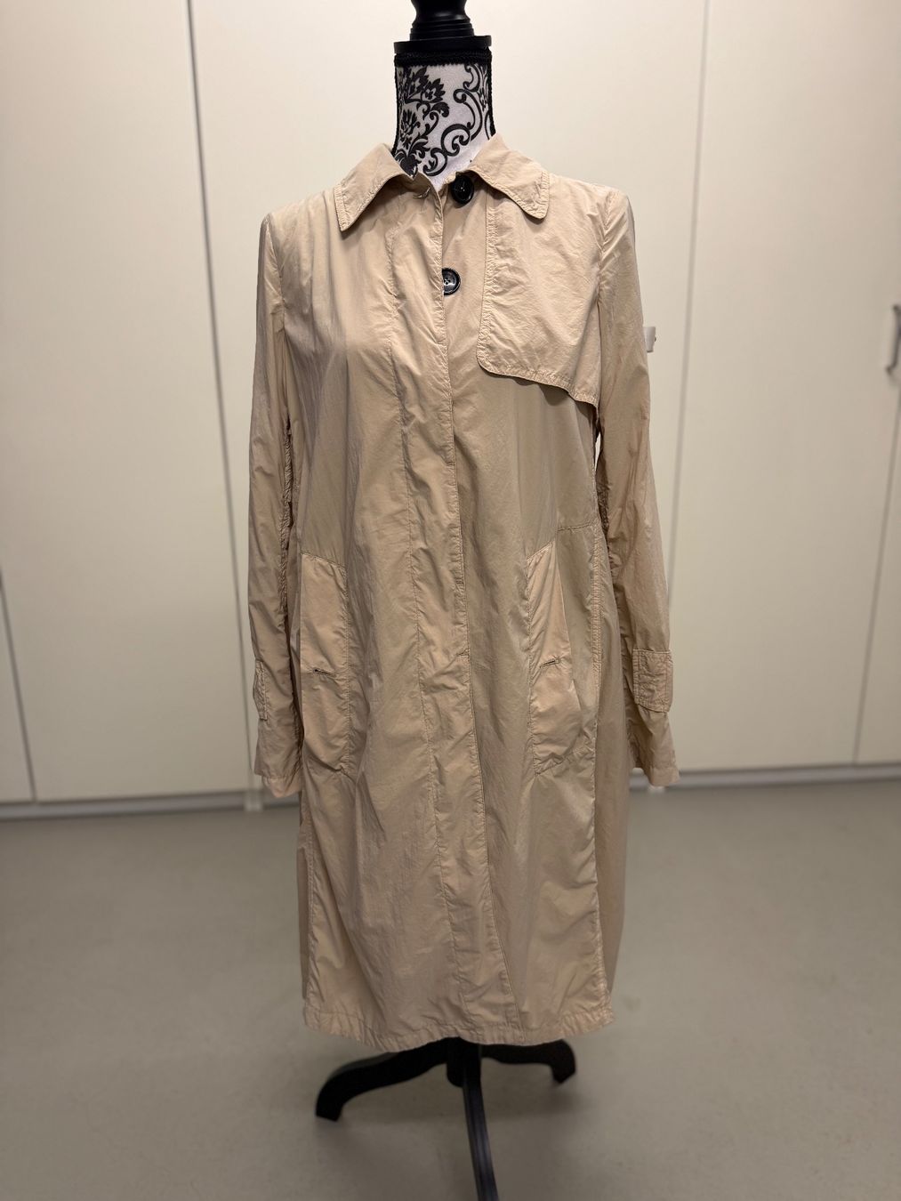 Cappotti: Peuterey Trenchcoat – Usato da Urdorf venduto da Magdella 2