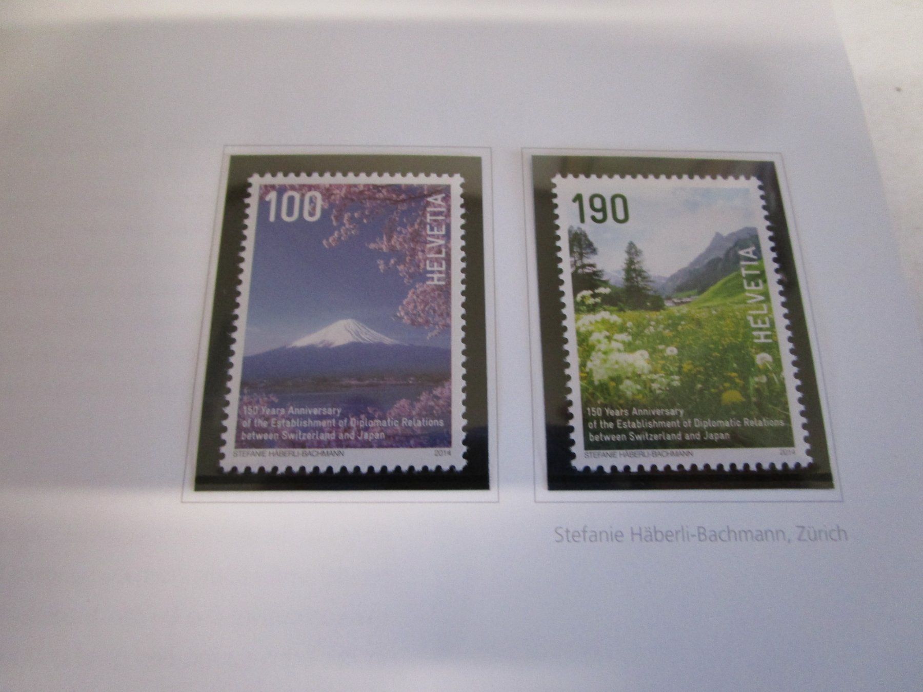 Tous les timbres: Jahrbuch Schweizer Briefmarken 2014 – D'occasion à Rupperswil par Ema10 2