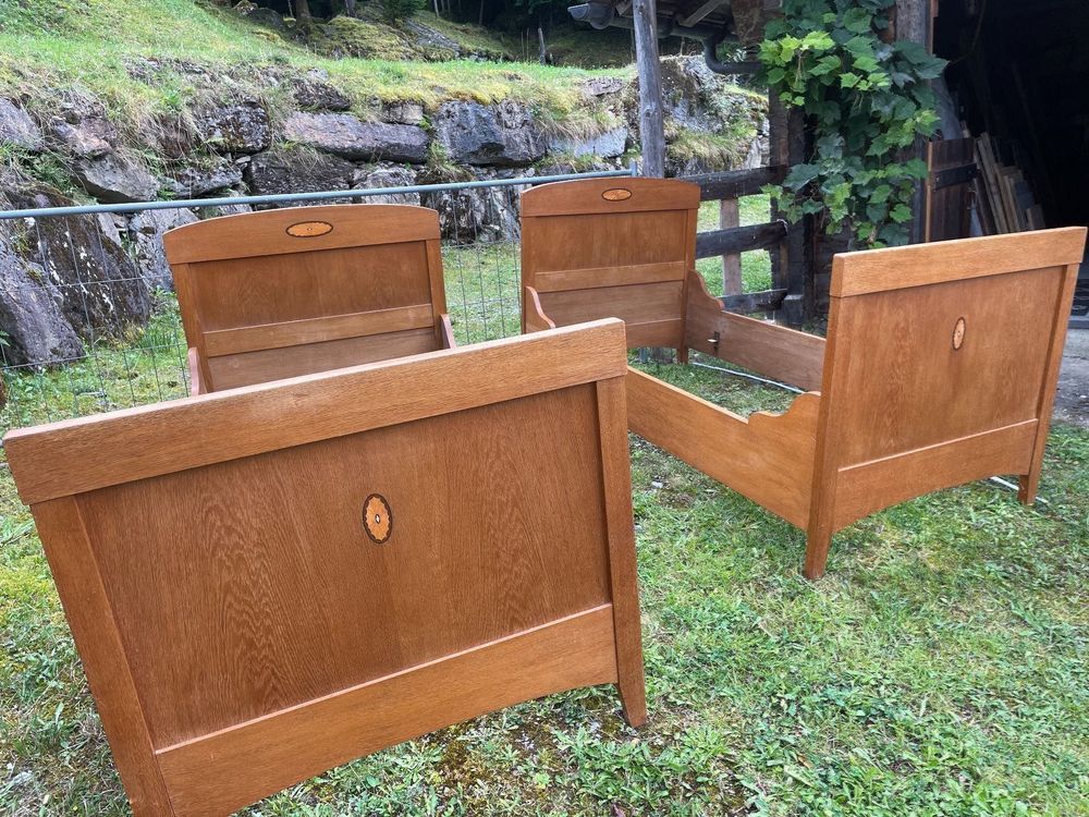 Bett, antik (2 Einzelbetten) (Gebraucht) in Schattenhalb für CHF 20 ...