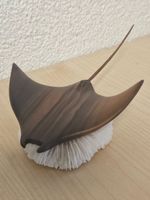 Mantarochen-Figur aus Holz