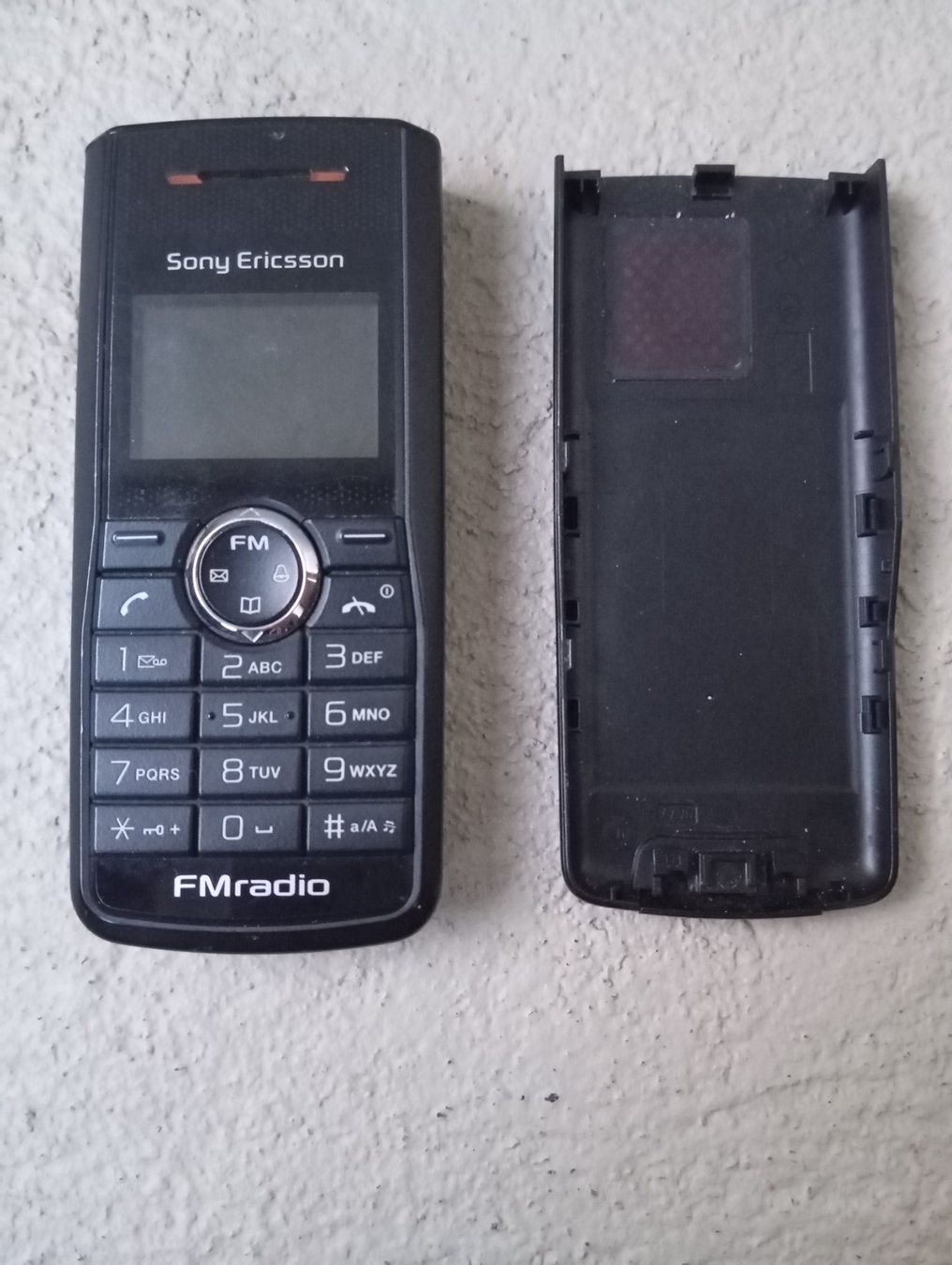 Ericsson Telefoni cellulari / Smartphones: SONY ERICSSON J120i mit Akku – Nuovo (secondo la descrizione) da Zeneggen venduto da shemesh_ 2