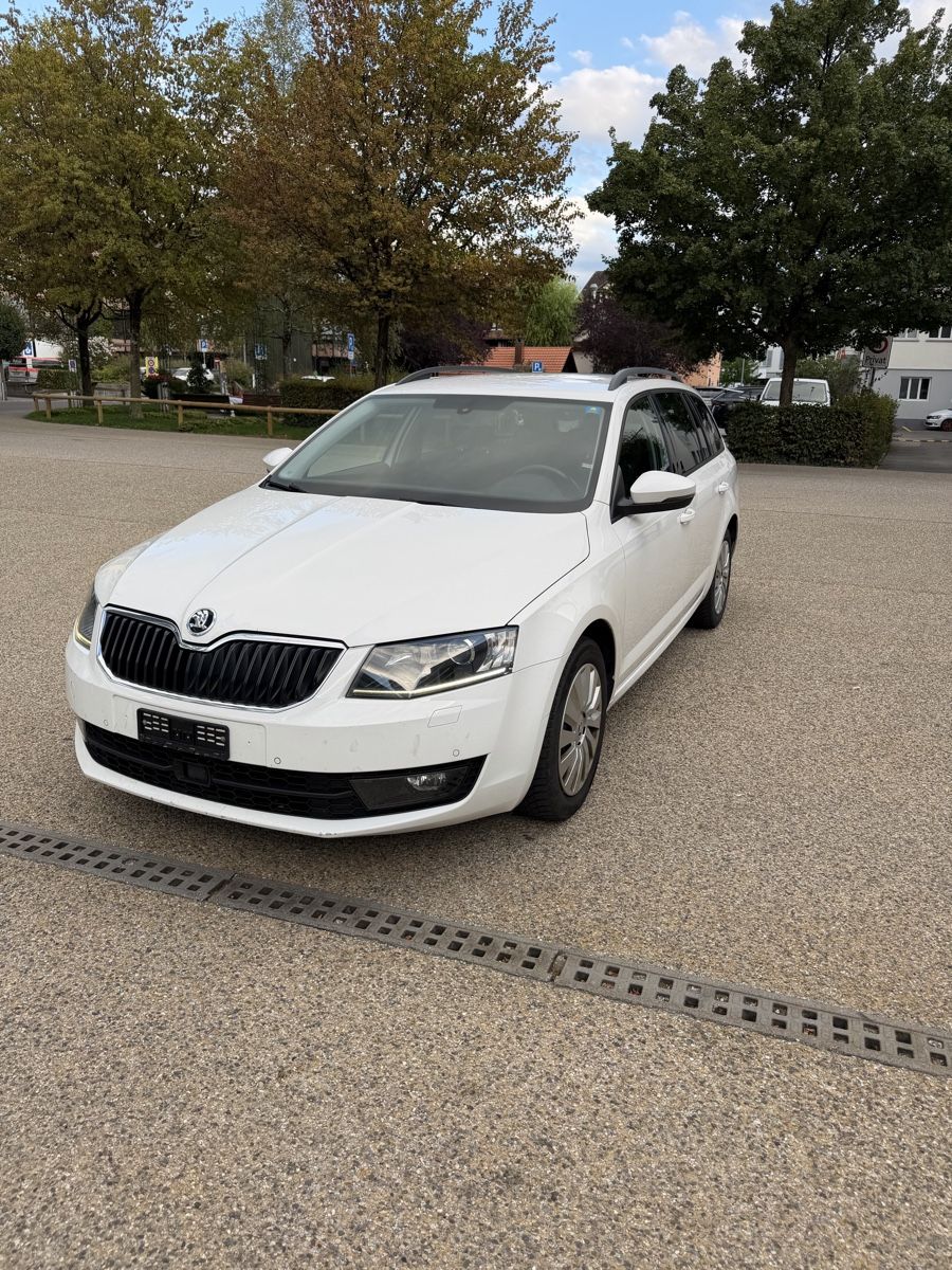 Automobili: Skoda Octavia 4x4 frisch MFK – Usato da Cham venduto da ABhome10