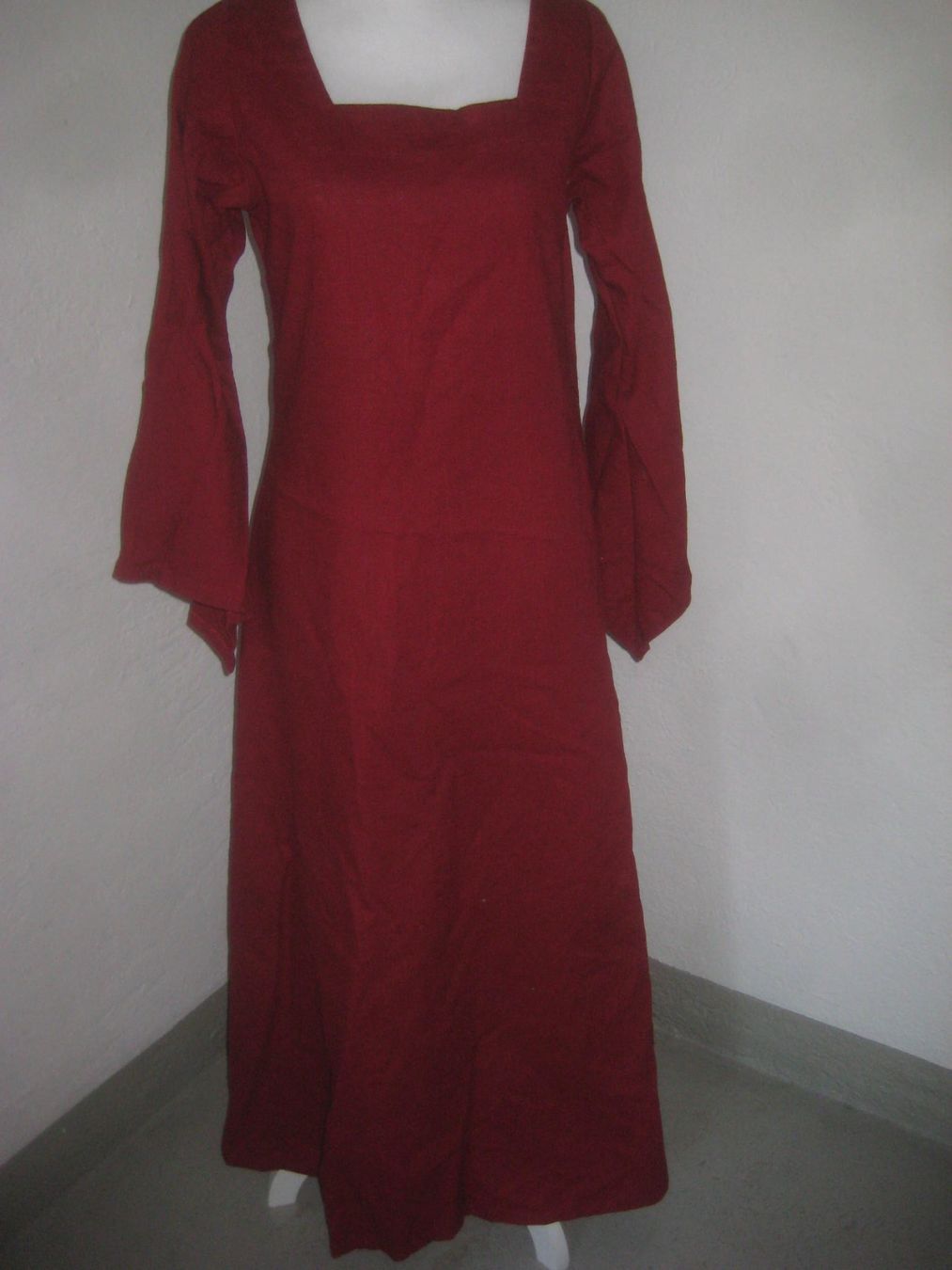 Robes: DAMEN   MITTELALTER  KLEID – D'occasion à Uster par flocke1
