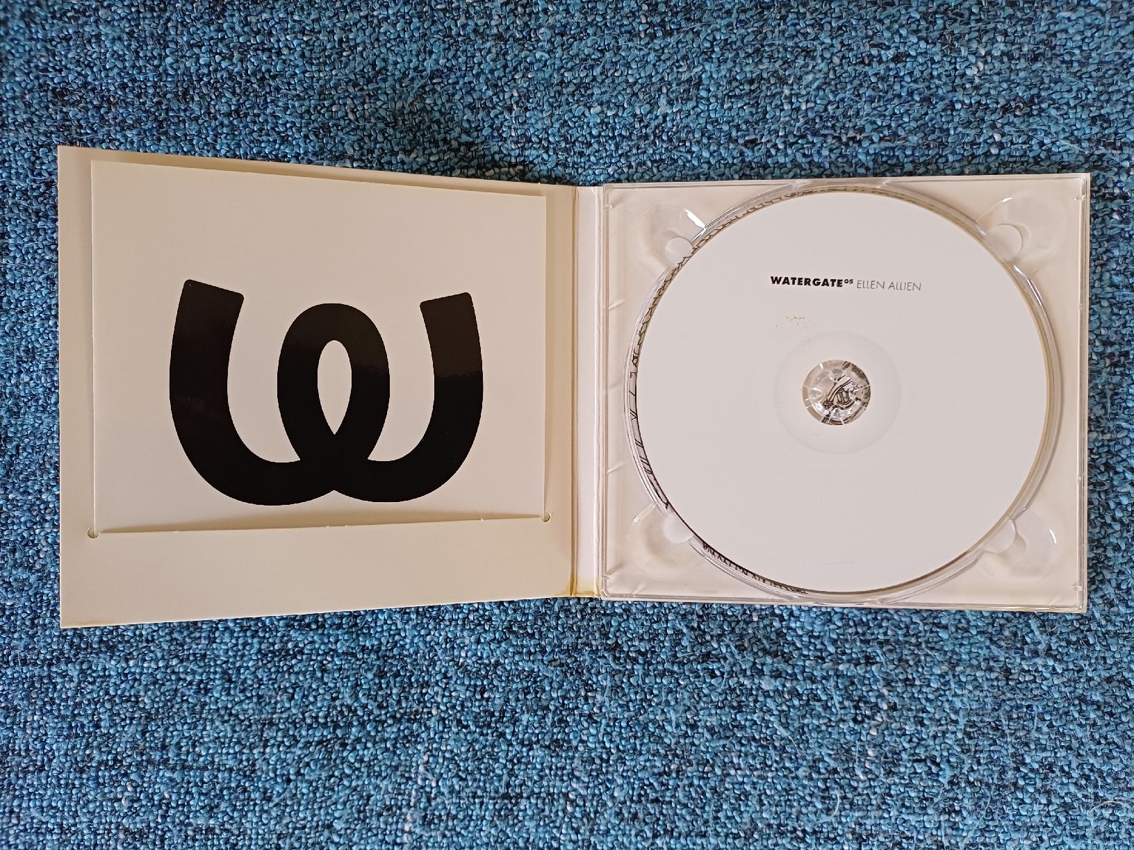 CD: Watergate 05 - Ellen Allien - CD – Nuovo (secondo la descrizione) da Begnins venduto da Drastic-Sound 2