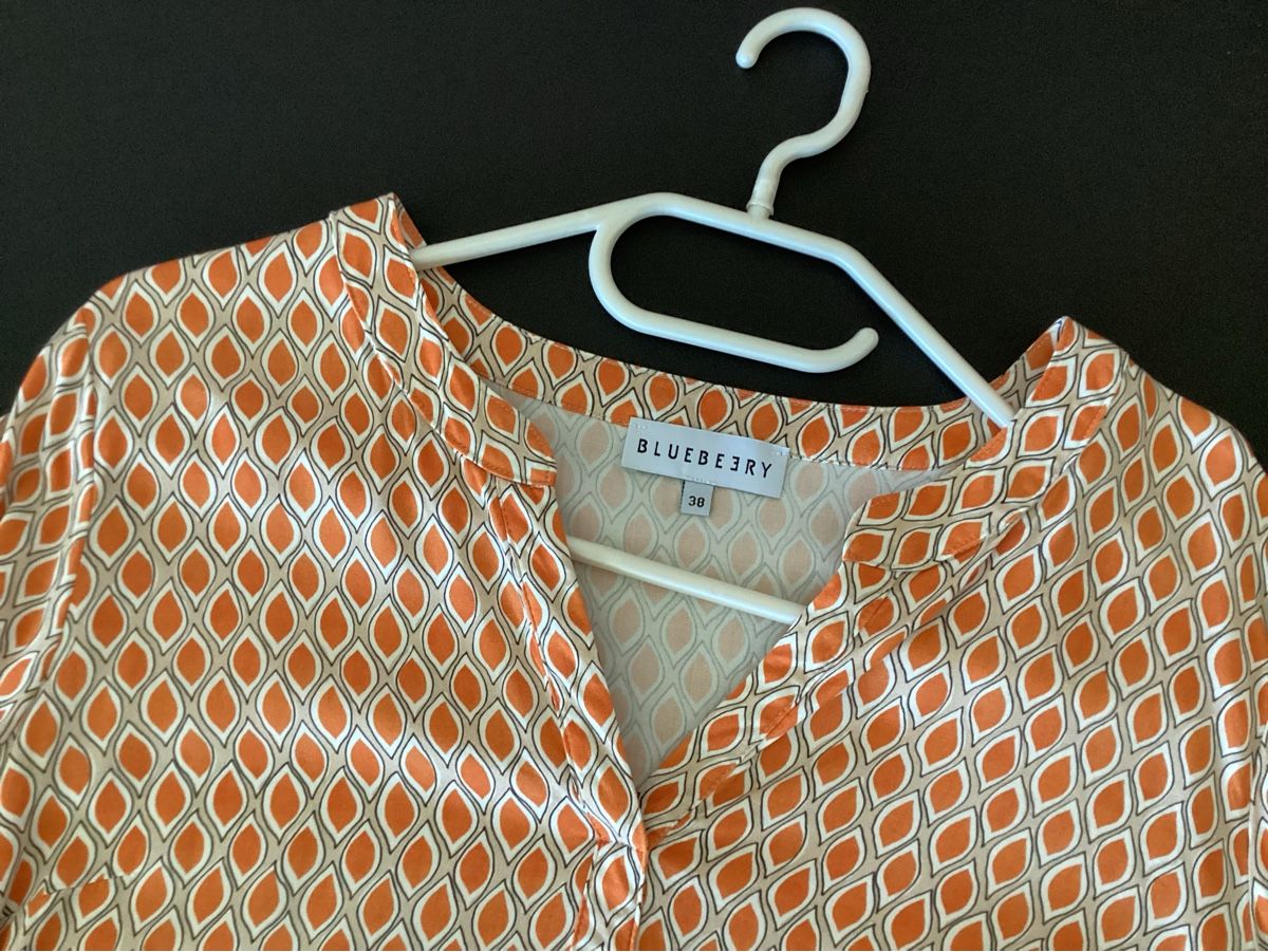 Chemisiers: Bluse Blueberry orange gemustert Groesse 38 – Neuf (Voir description) à Cham par Lanza08