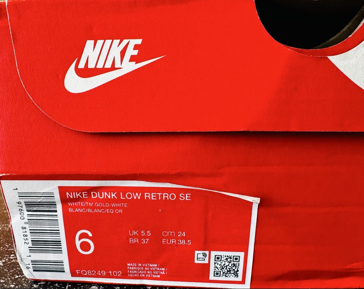 Nike Scarpe da uomo:  Dunk Low Retro White/Gold-White – Nuovo e nell'imballaggio originale da Biel/Bienne venduto da Akwawini 4