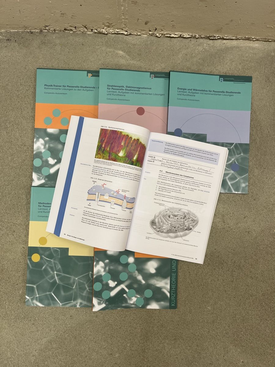 Libri: Compendio Physik und Biologie – Usato da Winterthur venduto da Robin-Farkas 1
