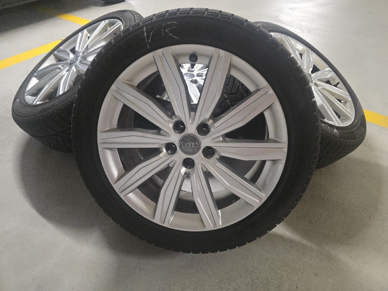 Pneumatici & Ruote complete: Felgen Audi – Usato da Menziken venduto da bilo.09.