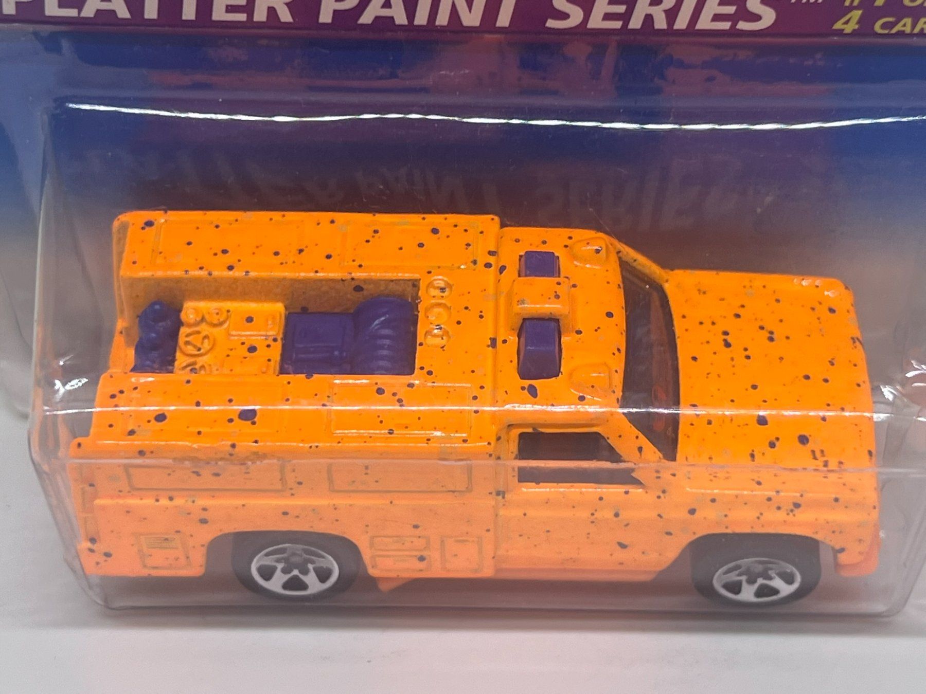 Hot Wheels Modellini d'auto: Hot Wheels Rescue Ranger – Nuovo e nell'imballaggio originale da Wildegg venduto da LaaBoutique 2