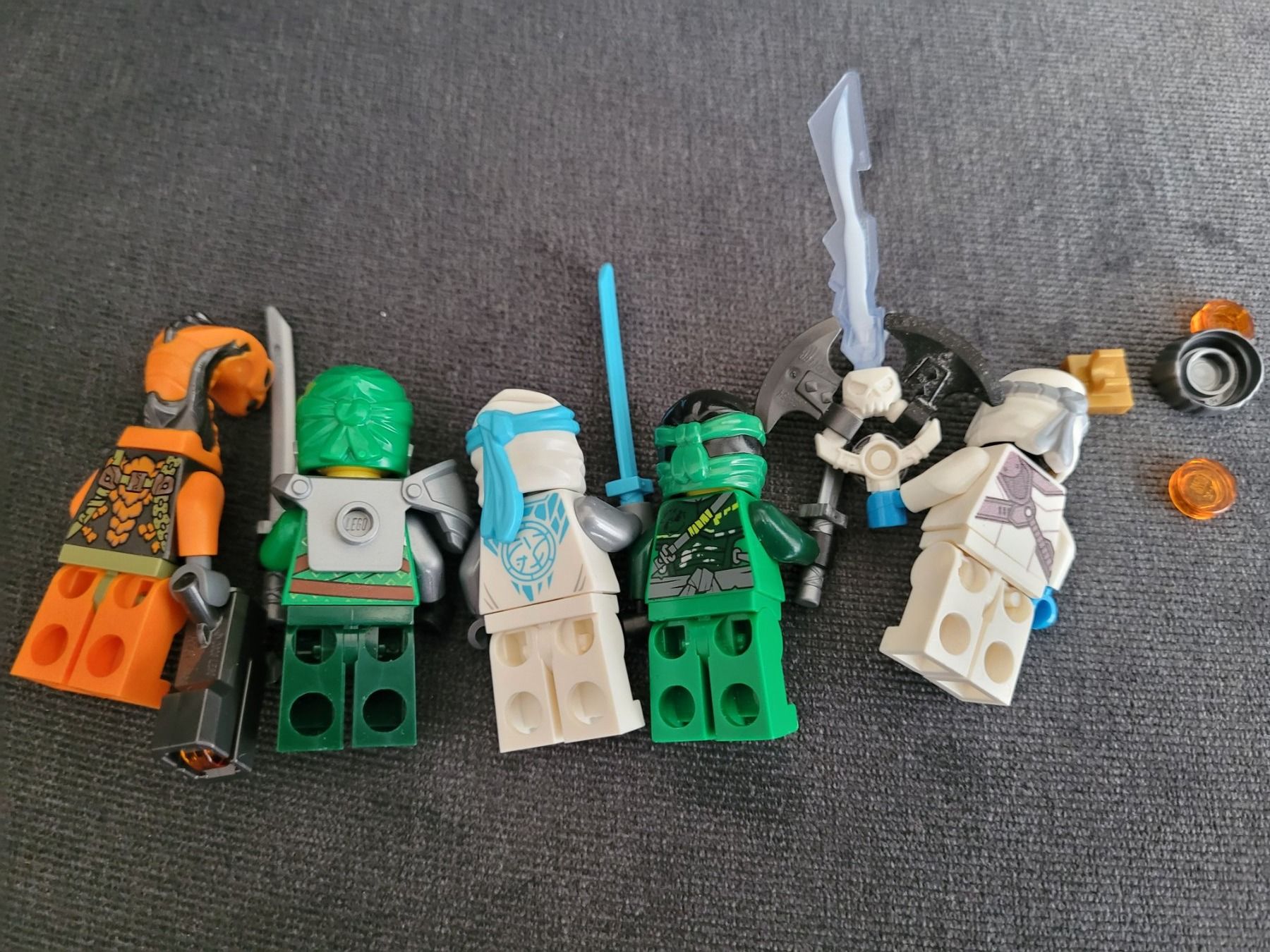 Lego Baukästen: 5 Minifigures Lego Ninjago mit zuberhör – Gebraucht aus La Tour-de-Peilz von estelle69 3