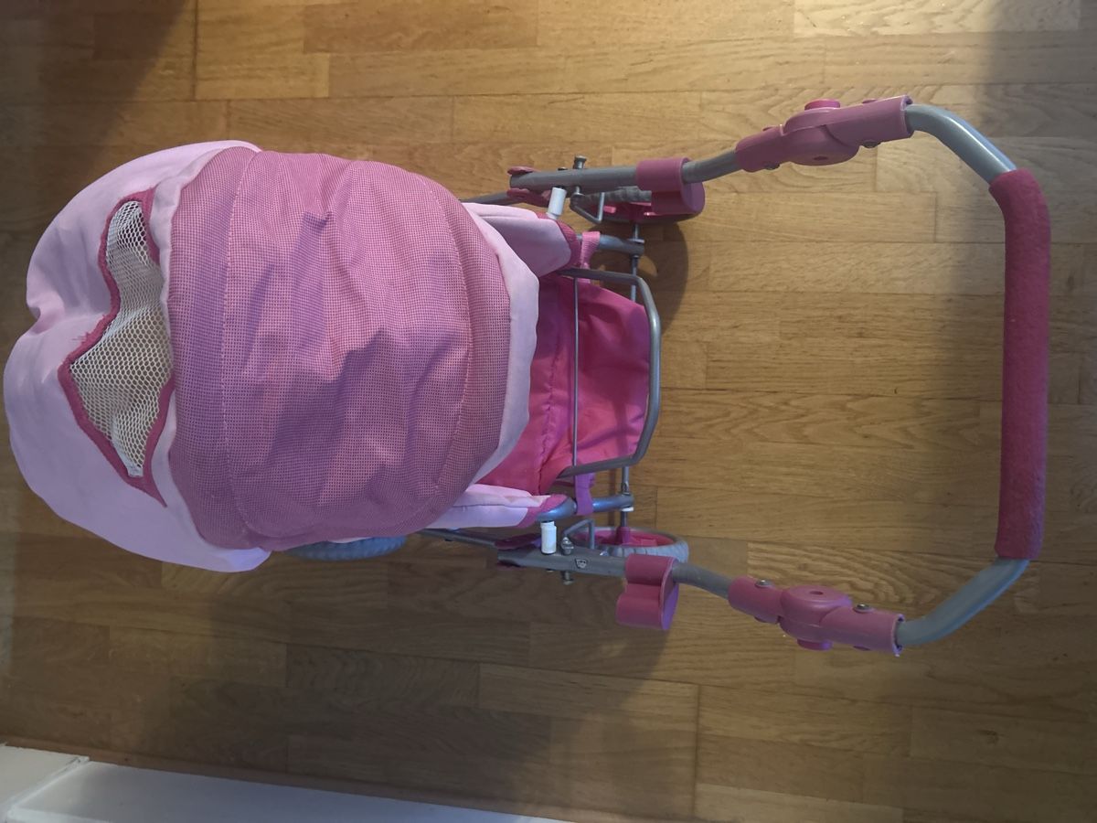 Puppenwagen: Poussette pour poupée rose  – Gebraucht aus St-Prex von mar_f6t6 1