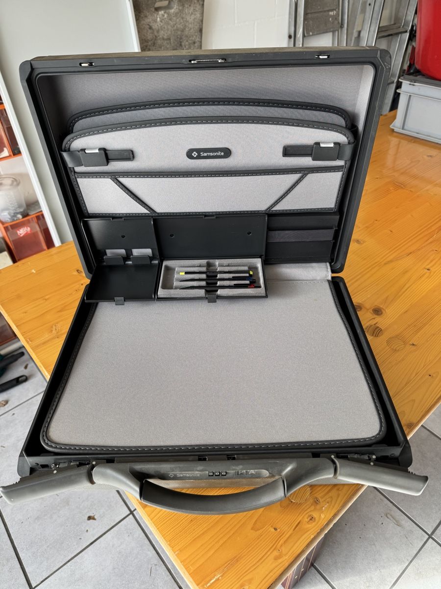 Samsonite Valigie: Samsonite Koffer, Anthrazit – Usato da Kloten venduto da carro49 4