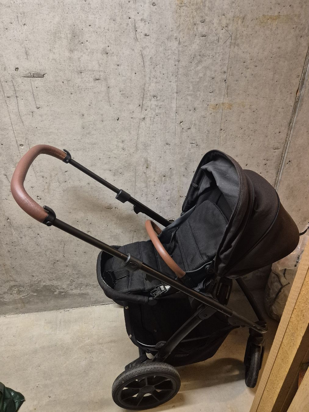 Poussette: Kinderwagen inkl. Babywanne MOON - einwandfreier Zustand – D'occasion à Wabern par car_km6c