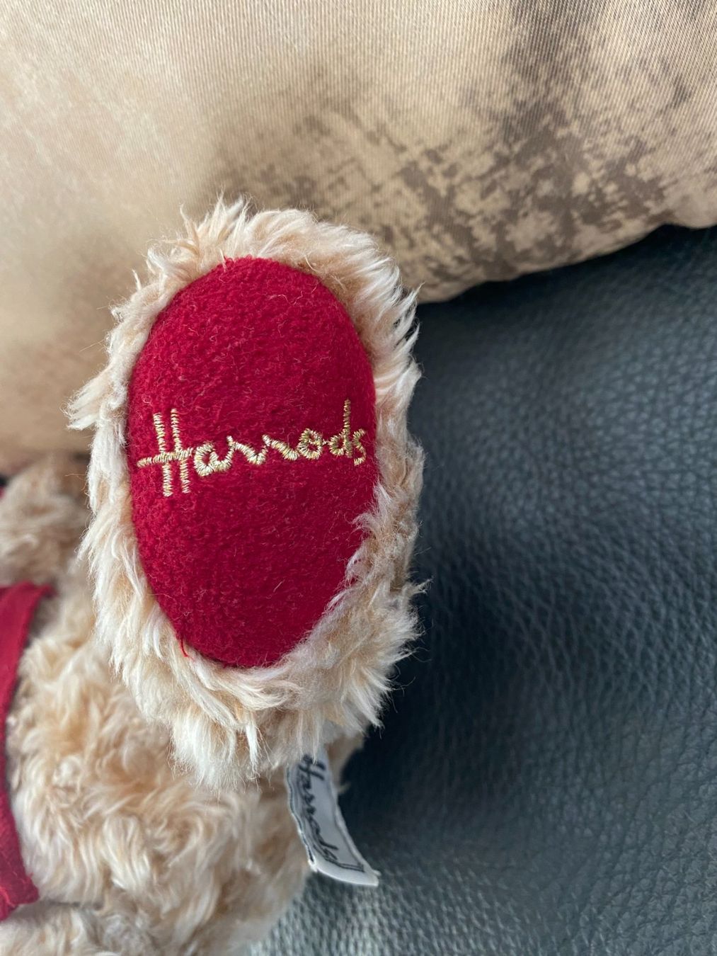 Spielzeuge: Teddybär Harrods – Neu (gemäss Beschreibung) aus Unterterzen von  3