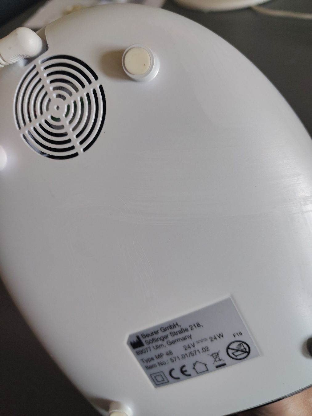 Unghie finte: Beurer UV-Lampe Manicure Pedicure – Usato da Basel venduto da Nathaljia 3