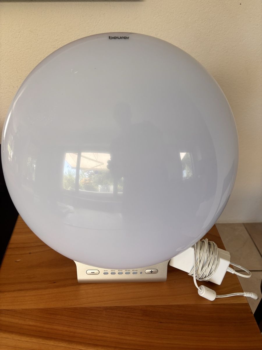 Beurer Lampade: Beurer TL50 Tageslicht Lampe – Usato da Affoltern am Albis venduto da interceptor356
