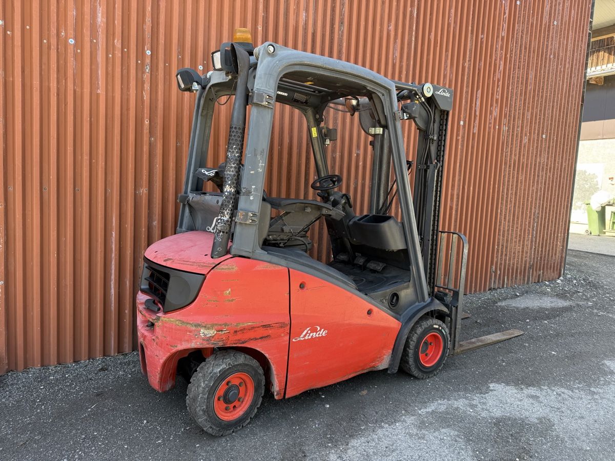 Linde Carrelli elevatori e a forche: Linde H18D – Usato da Buchs SG venduto da werk96 2