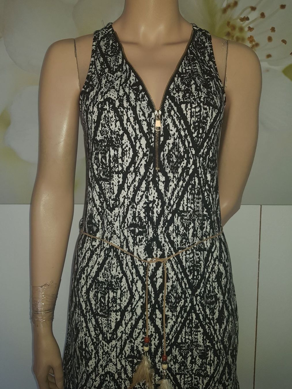 Kleider: LILIE ROSE Robe / Kleid taille / Grosse 34 CH – Gebraucht aus Cossonay-ville von Super-Price-Quality 1