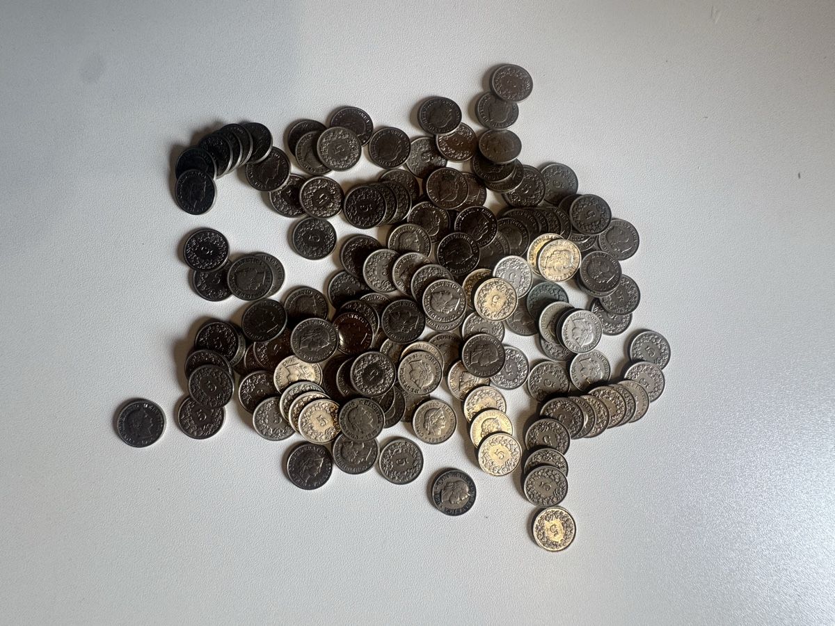 Tutti le monete: Alte Schweizer 5 rappen ( 140 stück) – Usato da Ilanz venduto da tai_q2yd 1