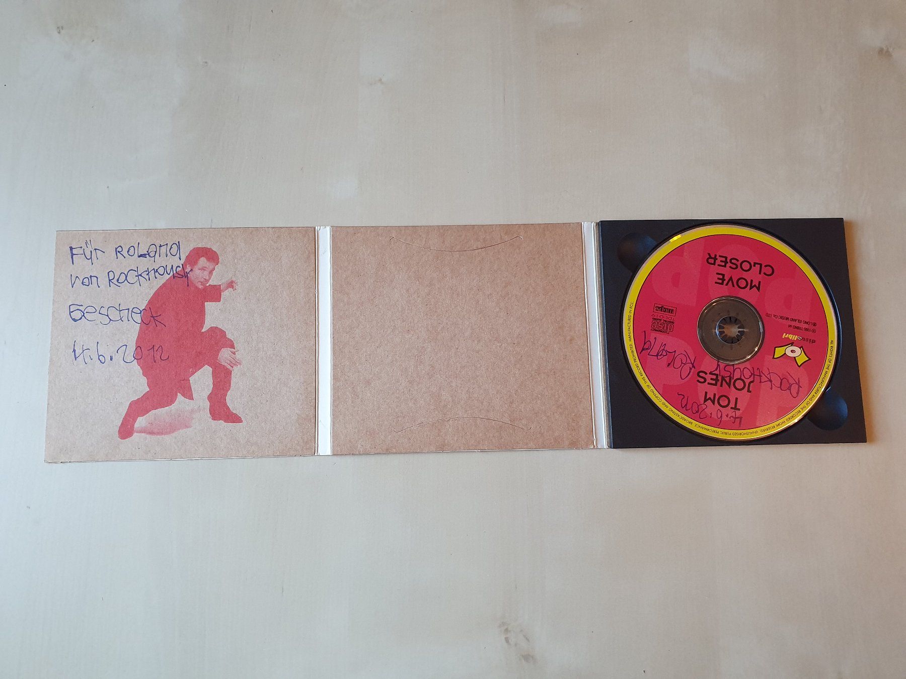 CD: Tom Jones Move closer – Usato da Stansstad venduto da collectorsshop 2