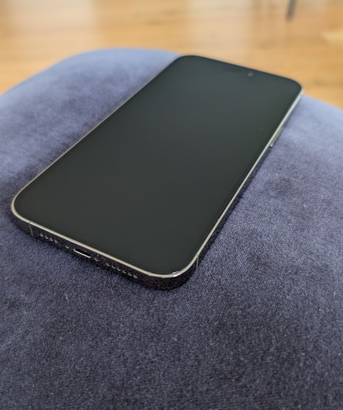 Apple Telefoni cellulari / Smartphones: iPhone 14 Pro Max Gold 128GB – Usato da Liebefeld venduto da Miauzn 2