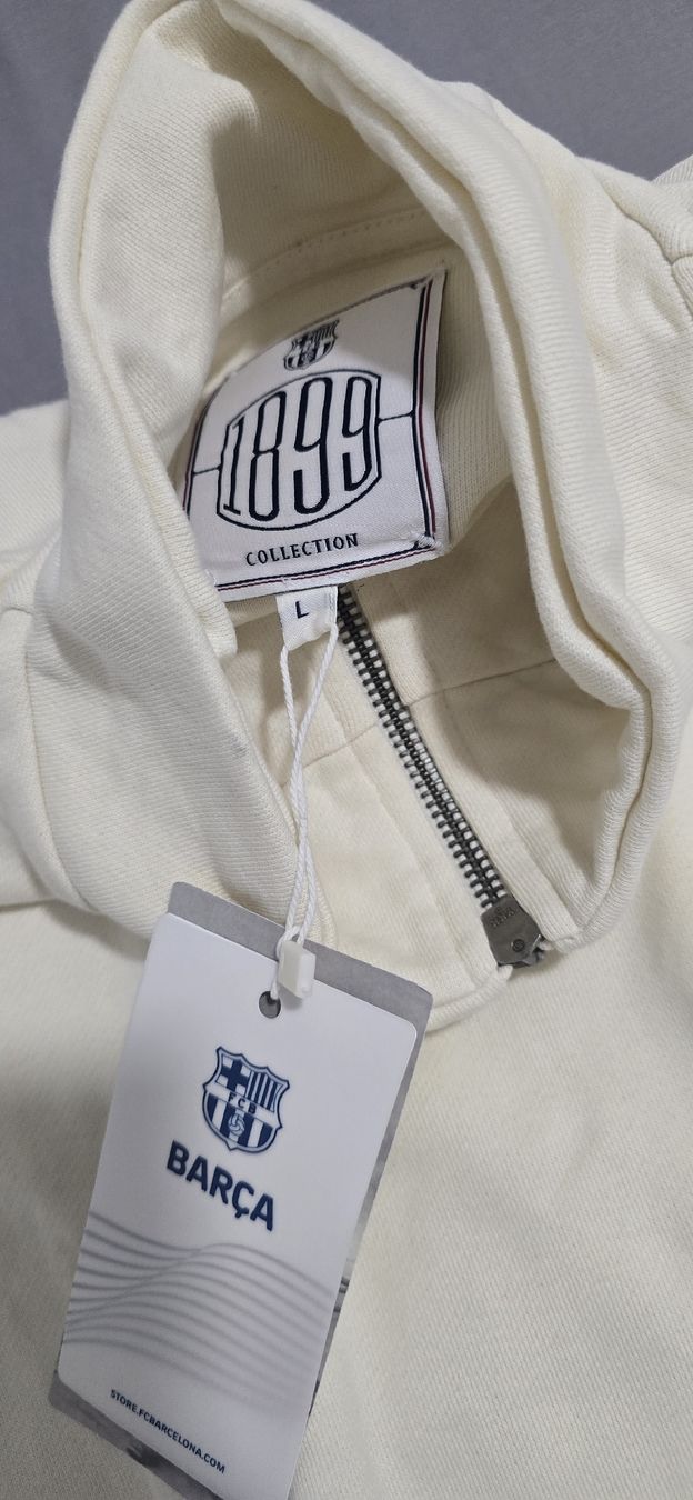 FC Barcelona Maglioni & Felpe: FC Barcelona Pullover Grösse XL, Neu mit Etikett – Nuovo e nell'imballaggio originale da Seuzach venduto da K_N 1