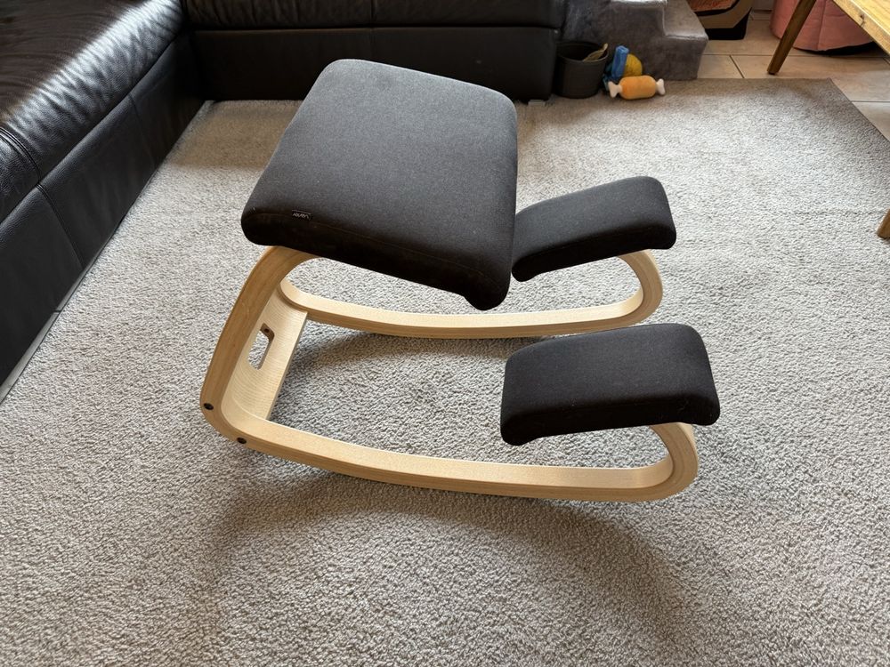 HOMCOM Kniestuhl Aus Holz – Ergonomischer Bürostuhl Für Bessere Haltung Im Homeoffice