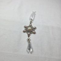 Christbaumschmuck mit Perlen & Strass – elegant