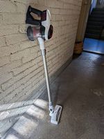 Staubsauger mit HEPA Filter - neuwertig