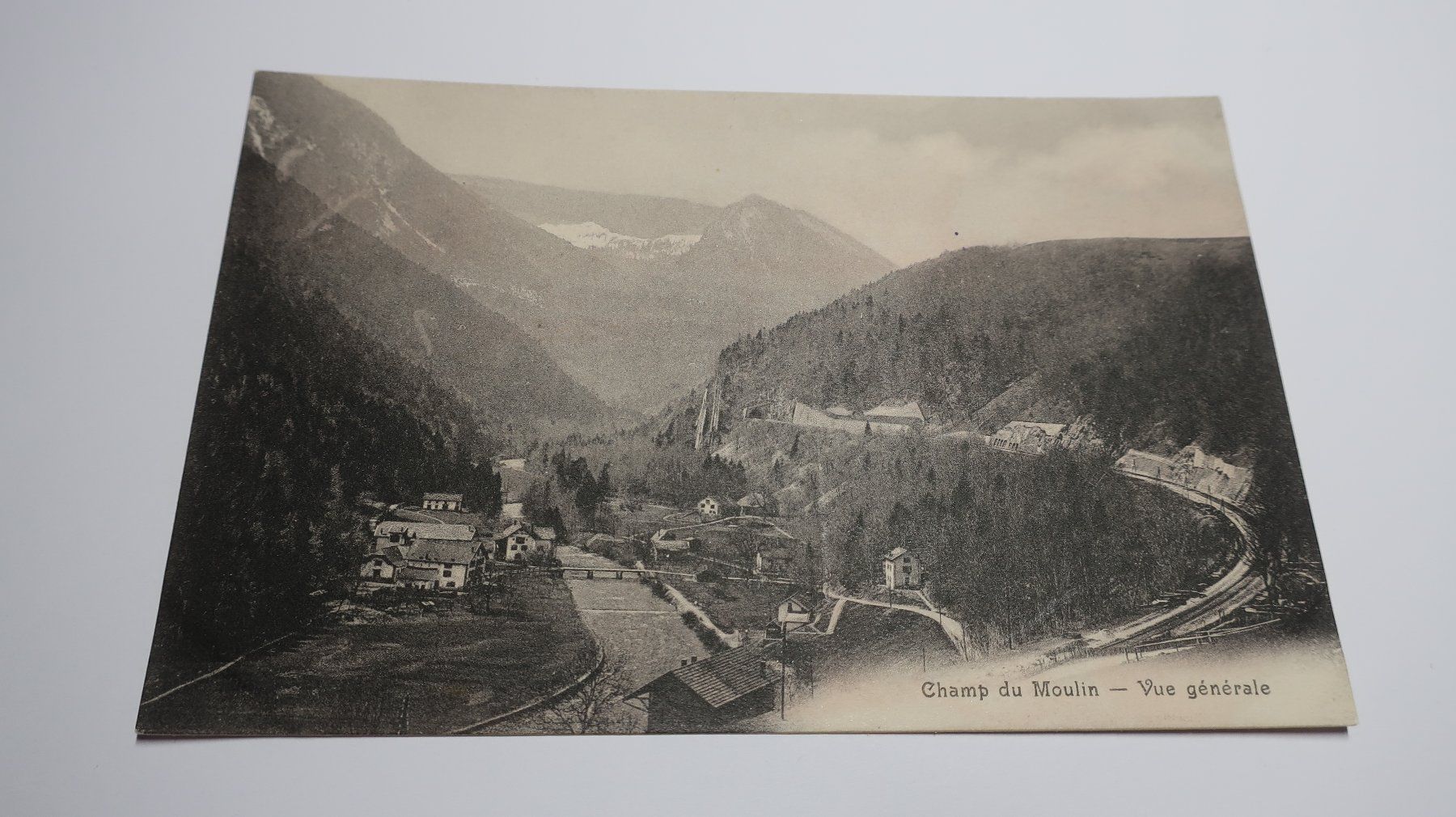 Cartoline postali: Champ du Moulin - Vue générale   Gorge de l'Areuse – Usato da Cormoret venduto da Pascalll2001 1