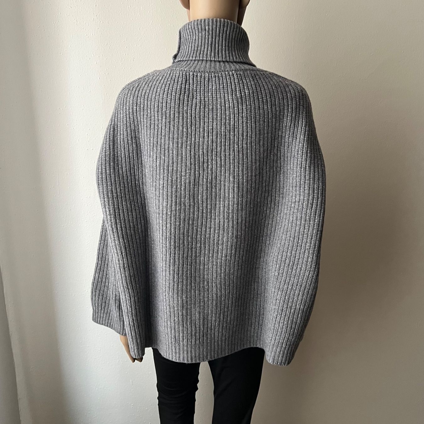 Maglioni & Felpe: MR MITTENS Rollkragenpullover | Wolle & Kaschmir 🩶 – Usato da Zürich venduto da ClosetQueen 5
