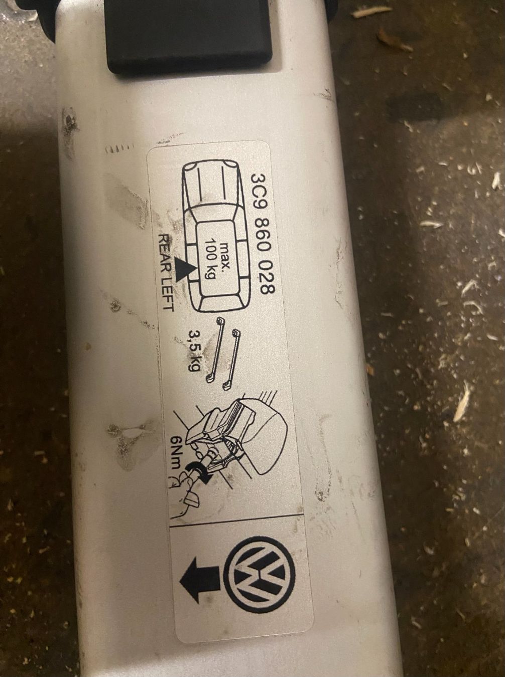 VW Portapacchi: Dachträger VW Passat – Usato da Brütten venduto da tmnalks 2