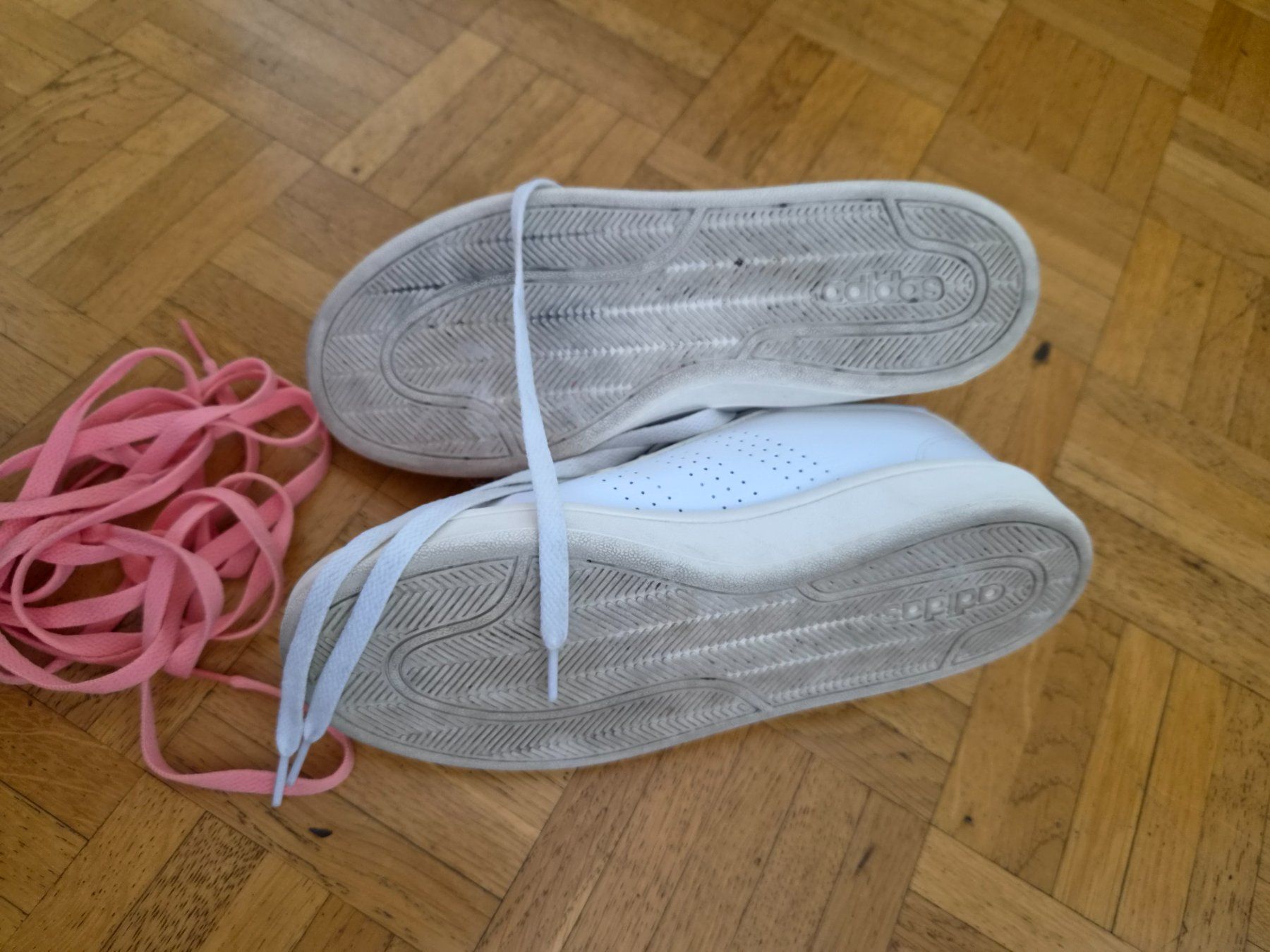 Chaussures femmes: Adidas Cloudfoam Sneaker, Grösse 38 2/3, Weiss – Neuf (Voir description) à Genève par sve_kk28 3