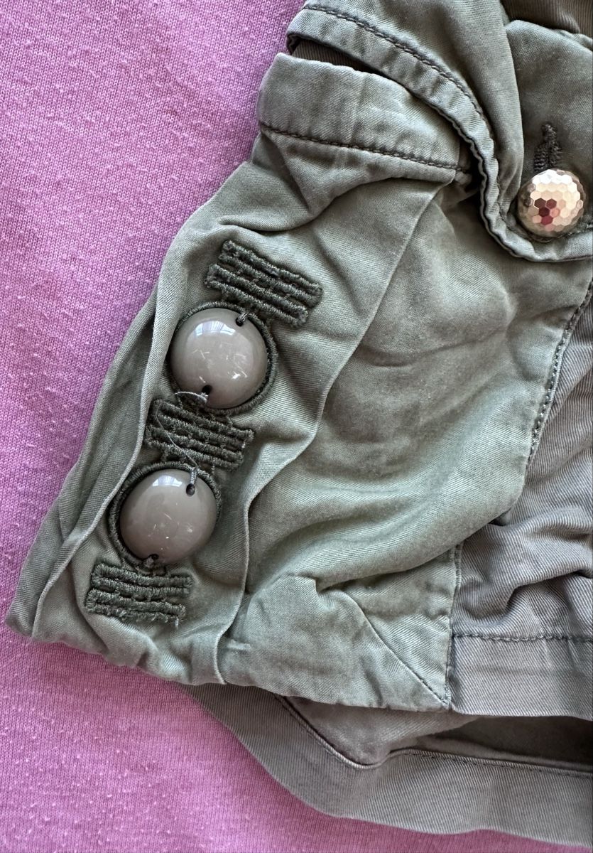 Marc Jacobs Pantalons: Little Marc Jacobs Shorts – D'occasion à Dürrenroth par tvy_bh56 1