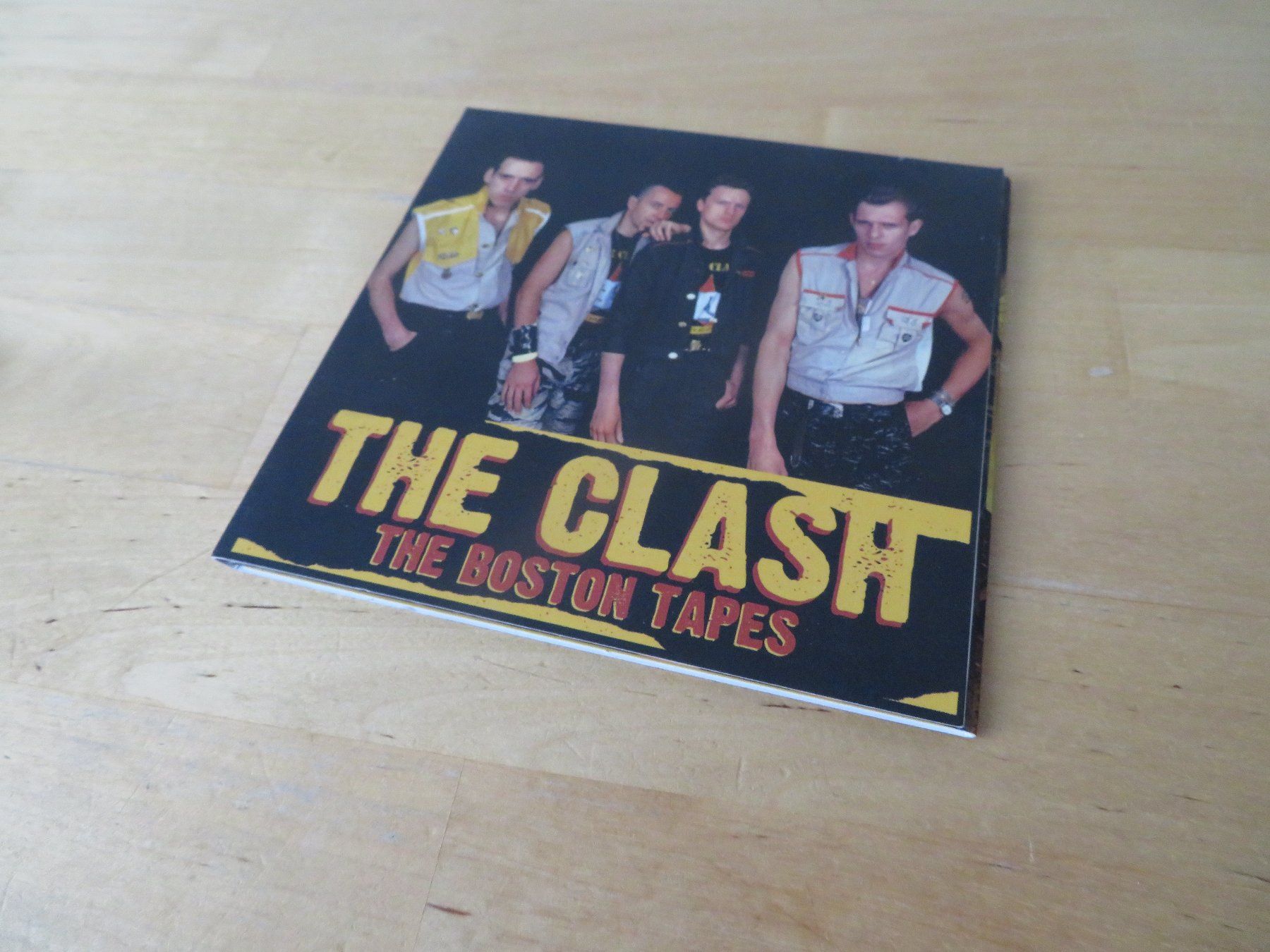 CD: THE CLASH "The Bosten Tapes" – Nuovo (secondo la descrizione) da zürich venduto da Goldimmund 4