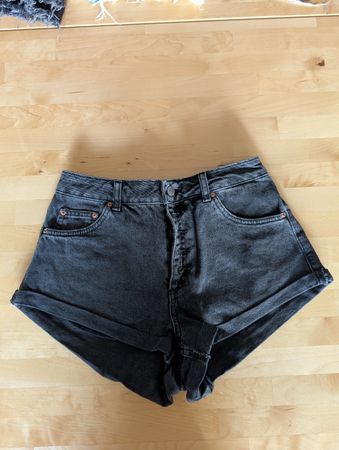 Kurze Jeansshorts schwarz Gr. 38 Damen Sommer Topshop