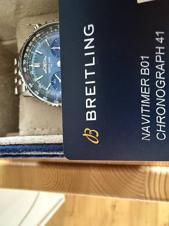 Montres: Breitling Navitimer B01 Chronograph 41 – D'occasion à Rafz par F1Performance 2