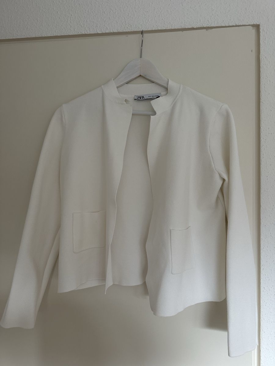 Zara Jacken: NEU Weisse Jacke Zara M – Neu (gemäss Beschreibung) aus Zug von MC2CC