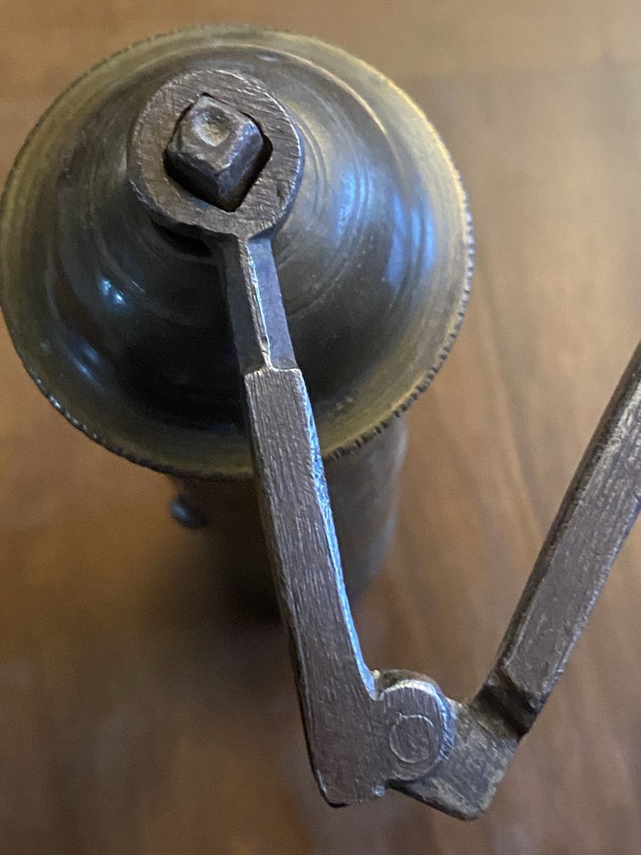 Küchengeräte: Vintage Kaffee Mühle Messing1939 – Gebraucht aus Baden von swiss-alps 3