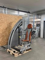 Occasion SportsArt Independent Shoulder Press