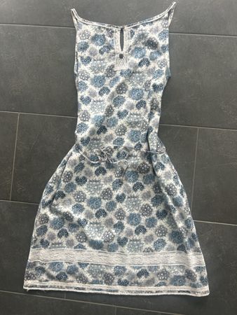 Sommerkleid von Atelier Nile