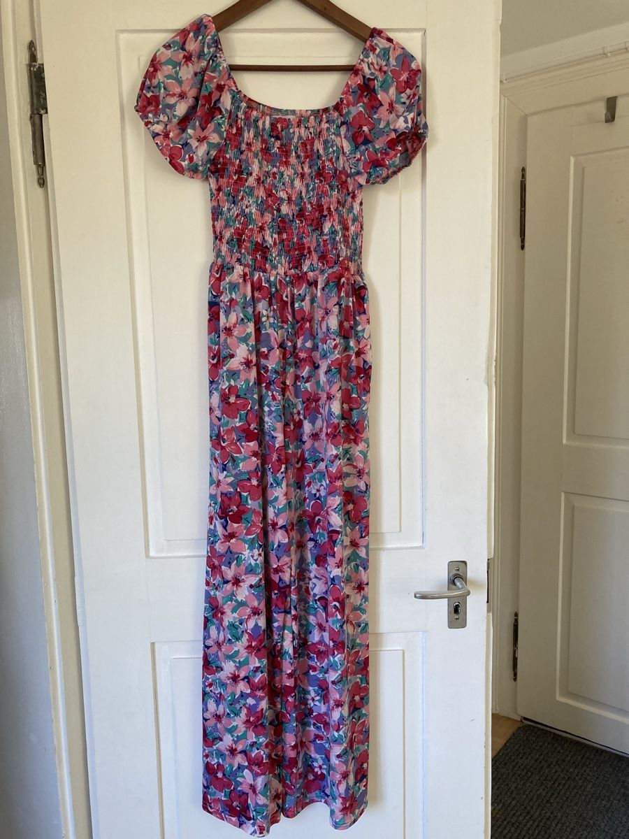 Tute: Jumpsuit Grösse M/L – Nuovo (secondo la descrizione) da Bäretswil venduto da Ki-Ja-S
