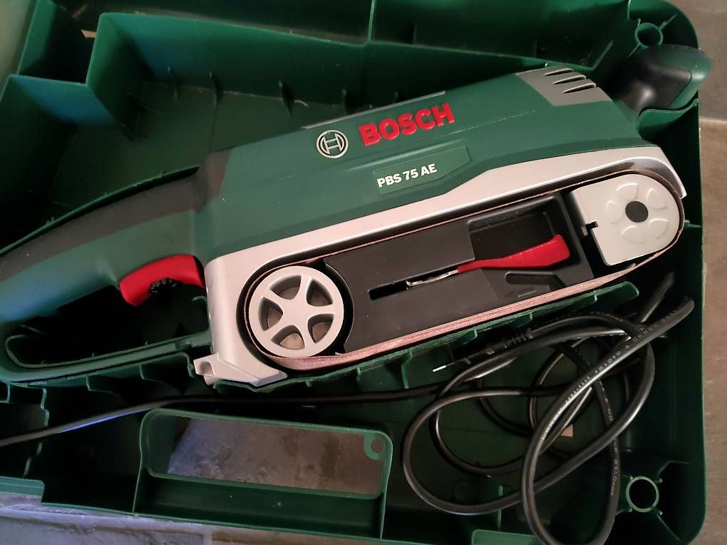 Bosch Smerigliatrici & Lucidatrici: Bosch PBS 75 AE – Usato da Hinwil venduto da Powerverkauf