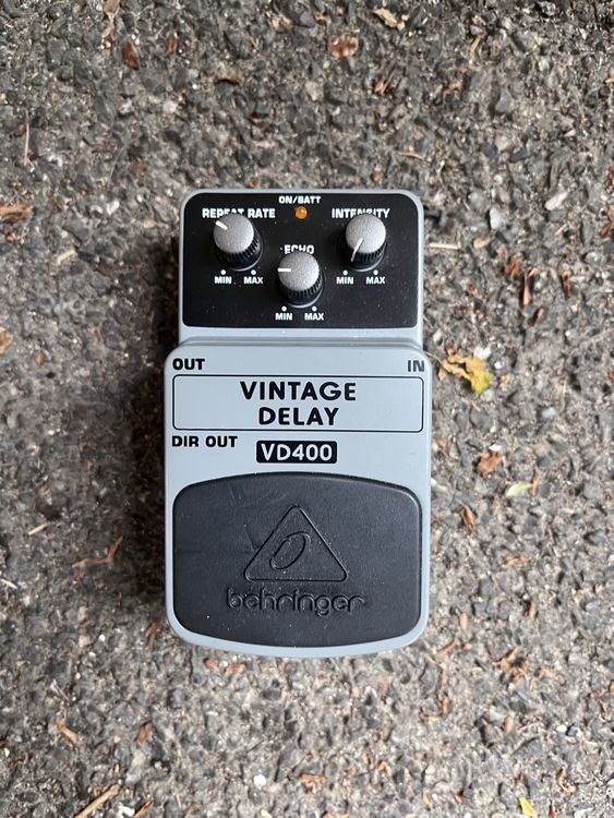 Behringer Vintage Delay VD4000 Effeltpedal Gitarre (Gebraucht) in ...