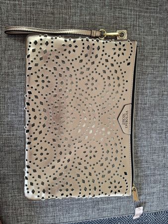 Victoria's Secret Clutch, metallic, neu